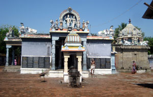 Thirukazhipalai Praharam